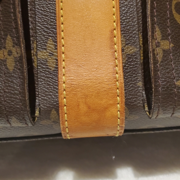 ✅✅✅SOLD✅✅✅ AUTHENTIC LOUIS VUITTON MANHATTAN GM - Picture 6 of 16